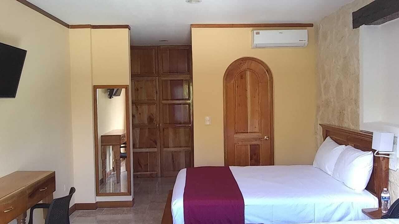 Cancun International Suites Экстерьер фото