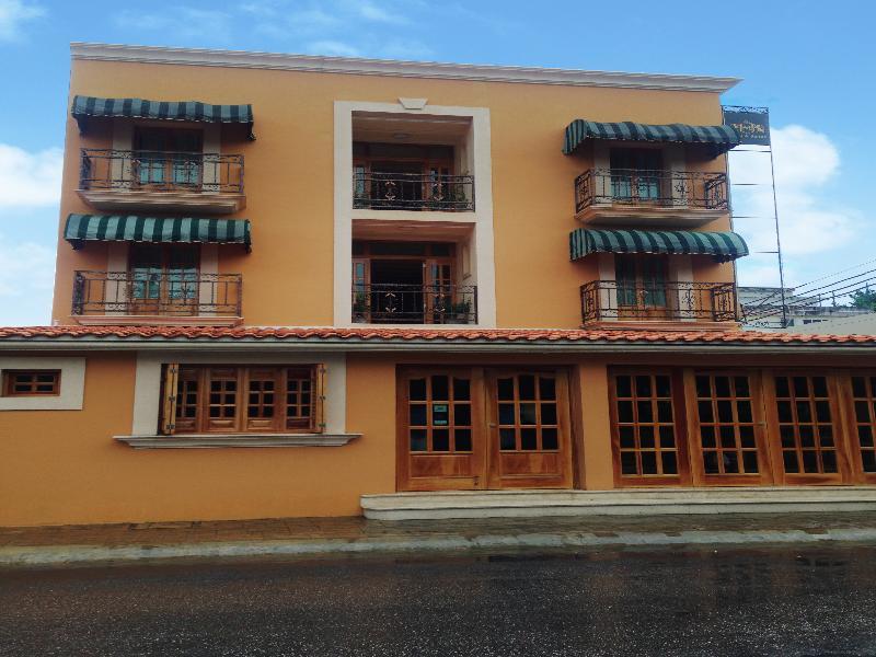 Cancun International Suites Экстерьер фото